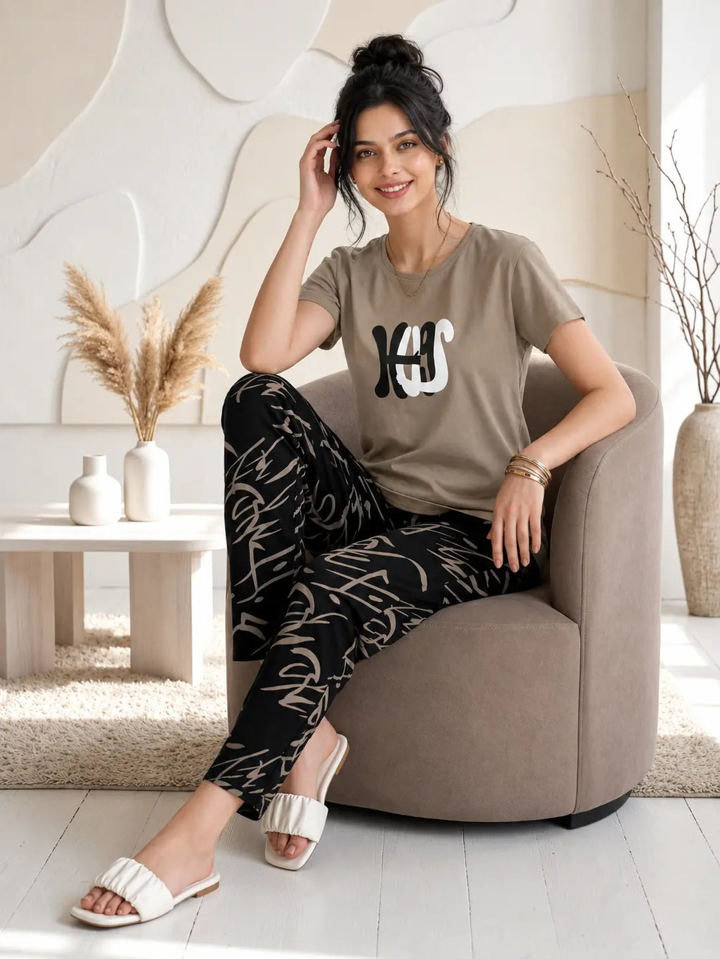 Khaki Abstract Hug Night Suit