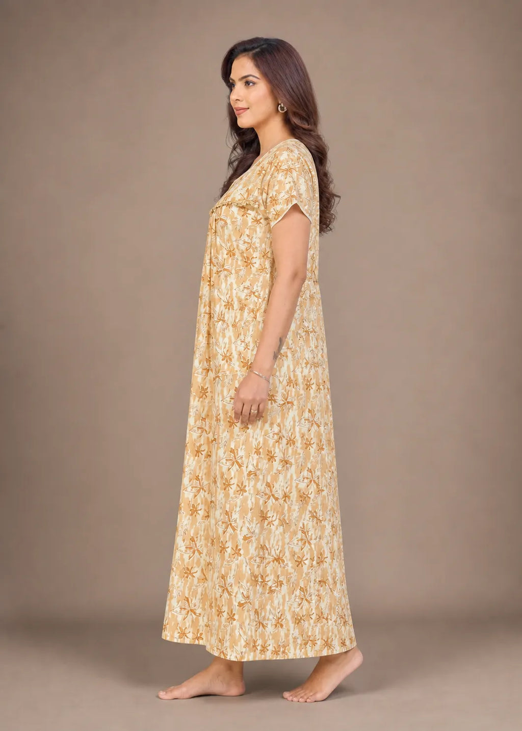 Beige Star Pattern Cotton Nightgown