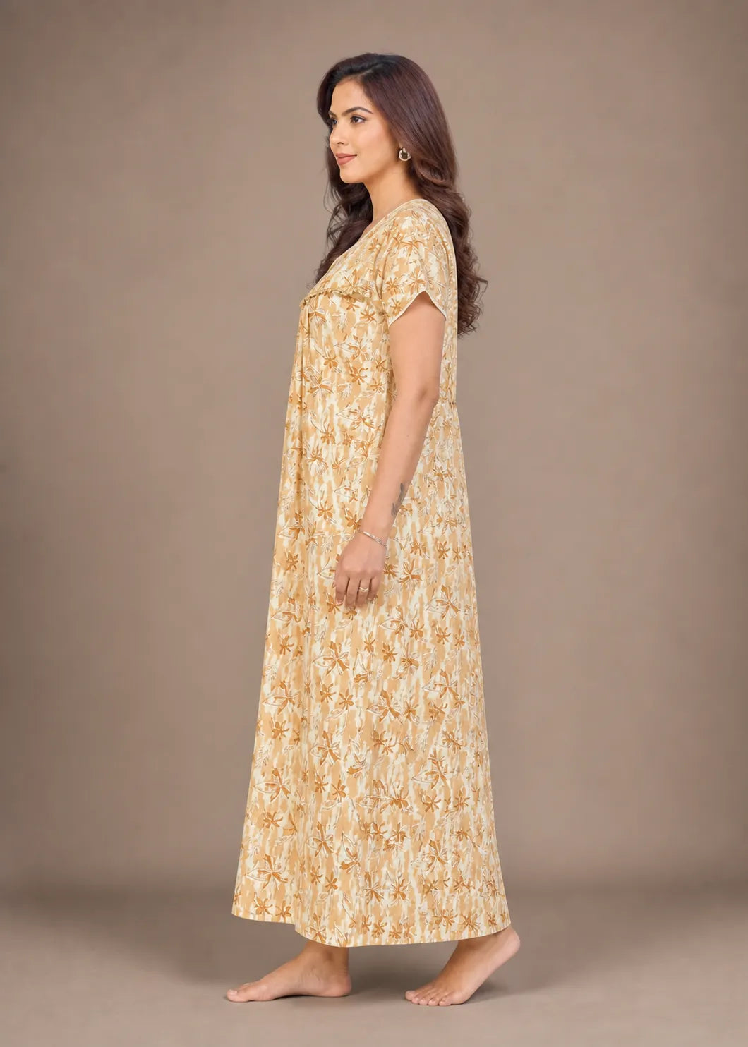 Beige Star Pattern Cotton Nightgown